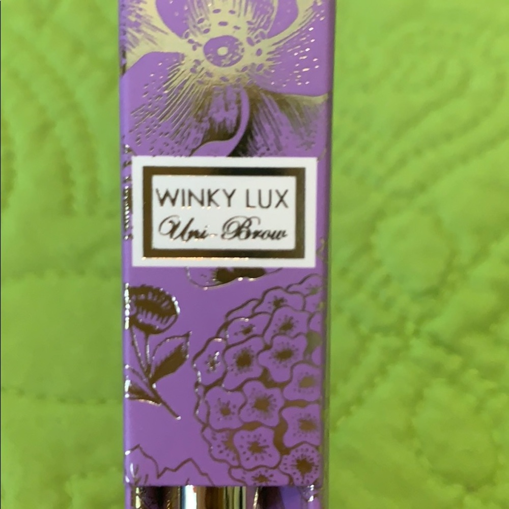 NWOT Winky Lux Uni-brow - Picture 2 of 4
